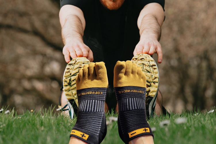 COES COPPERFINGER hybrid toe socks showcasing copper-infused toes for antimicrobial protection and compression cotton for enhanced support and performance